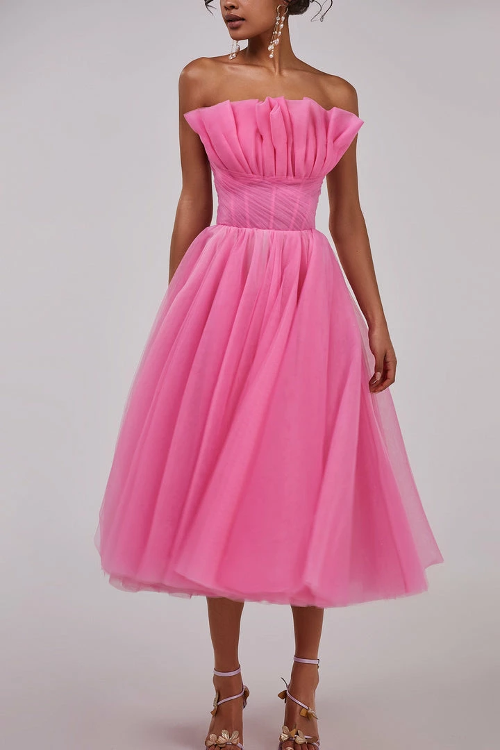 Milla Chic Evening Sleeveless Dress With The Frill Neckline COLLECTIONS 14 Milla Chic Evening Sleeveless Dress With The Frill Neckline COLLECTIONS