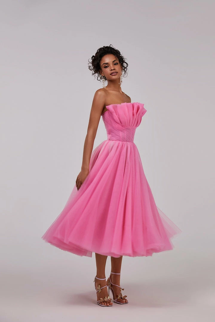 Milla Chic Evening Sleeveless Dress With The Frill Neckline COLLECTIONS 10 Milla Chic Evening Sleeveless Dress With The Frill Neckline COLLECTIONS