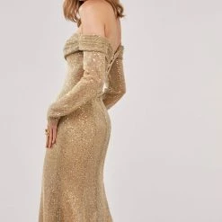 Milla Romantic Off-the-shoulder Sparkling Long Dress