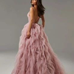 Milla COLLECTIONS Dreamy Heart-shaped Neckline Maxi Dress