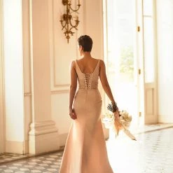 Milla COLLECTIONS Shiny Evening Maxi Dress On Straps With A Daring High Slit