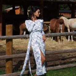 Milla COLLECTIONS Elegant Long-sleeved Floral Midi Dress 14 Milla COLLECTIONS Elegant Long-sleeved Floral Midi Dress