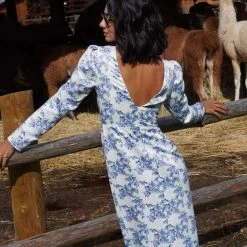 Milla COLLECTIONS Elegant Long-sleeved Floral Midi Dress 13 Milla COLLECTIONS Elegant Long-sleeved Floral Midi Dress