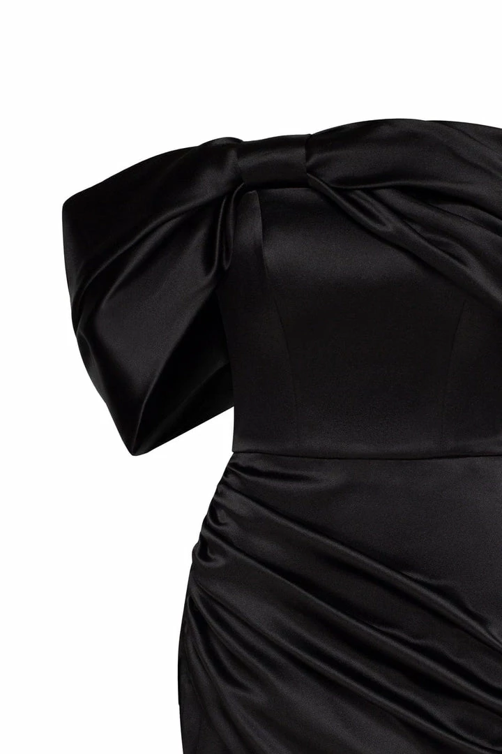 Milla COLLECTIONS Black Ruched Bow-neckline Party Mini Dress 12 Milla COLLECTIONS Black Ruched Bow-neckline Party Mini Dress