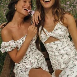 Milla Short-sleeved Dress With Tie-bow Back COLLECTIONS 23 Milla Short-sleeved Dress With Tie-bow Back COLLECTIONS