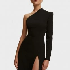 Milla Long-sleeved Dress With Sharp Shoulder Cut
