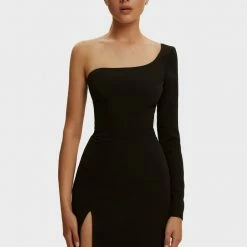 Milla Trumpet Gown With Detachable Sleeve COLLECTIONS