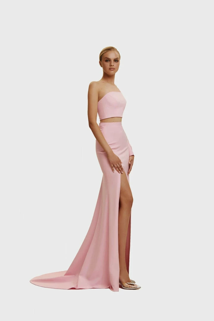 Milla Elegant Maxi One-sleeved Co-ord Set COLLECTIONS 5 Milla Elegant Maxi One-sleeved Co-ord Set COLLECTIONS