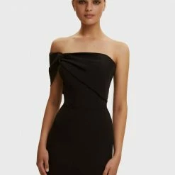 Milla Classy Midi Dress With Open Neckline COLLECTIONS