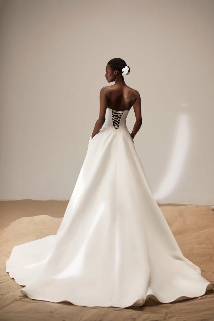 MillaNova SIMONELLE 7 MillaNova SIMONELLE